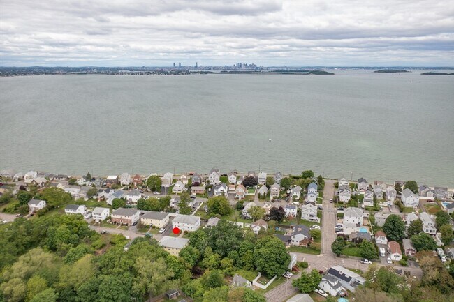 Building Photo - 51 Stoughton St Unit 1