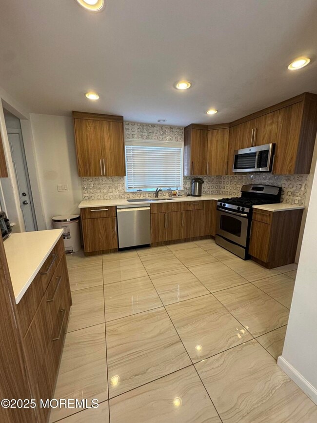 Photo - 259 Garfield Ave