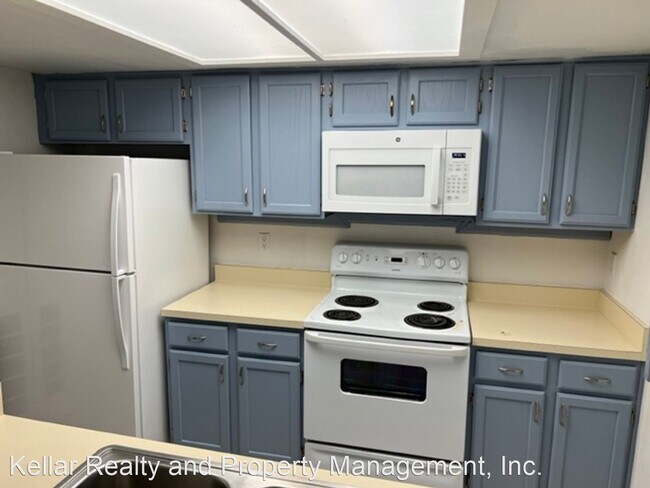 Photo - 3 br, 3 bath House - 5606 SW 8th Place