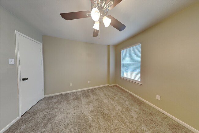 Photo - 20202 Stonegrove Ct