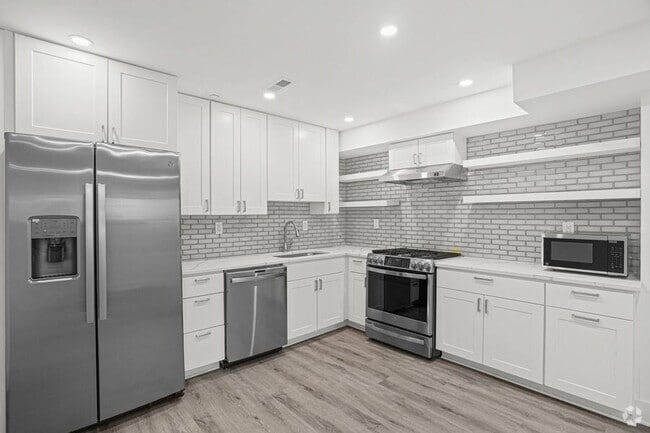 Building Photo - 1814 Ingleside Terrace NW Rental
