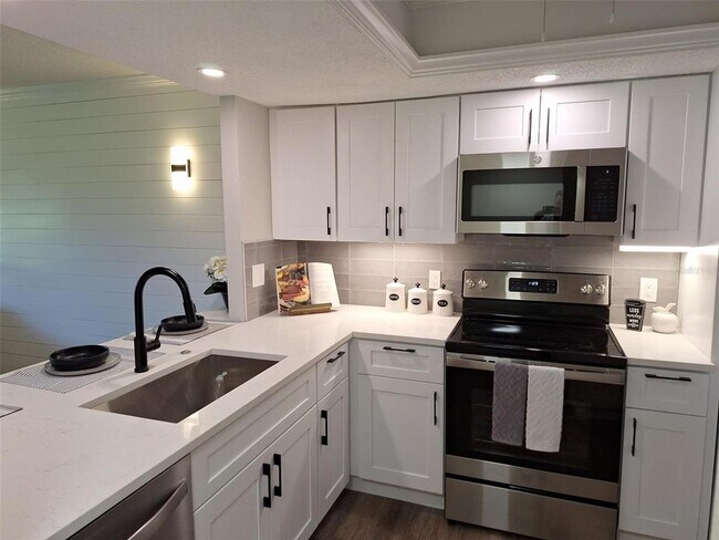 3700 S Beneva Rd Unit 0
