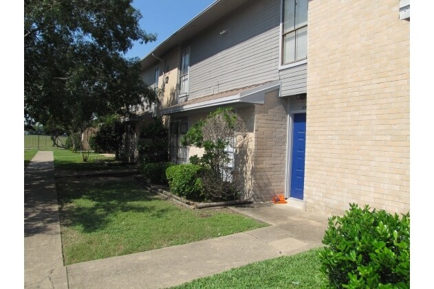 Photo - Kinghurst Apartments and Condos