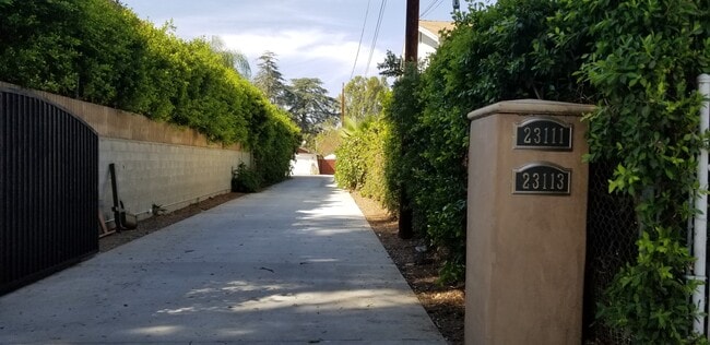 Gated driveway - 23113 Erwin St