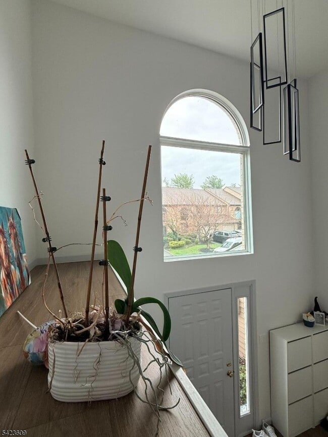 Building Photo - 22 Castle Ridge Dr