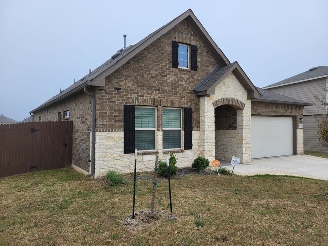 Building Photo - Ready for Move-In