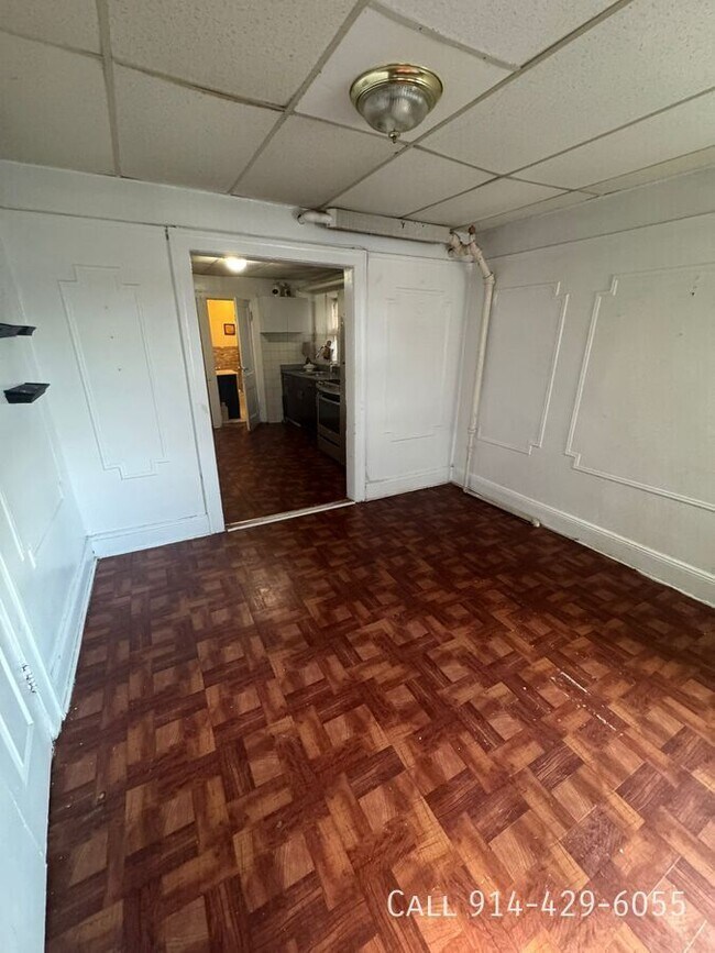 Photo - 52 William St