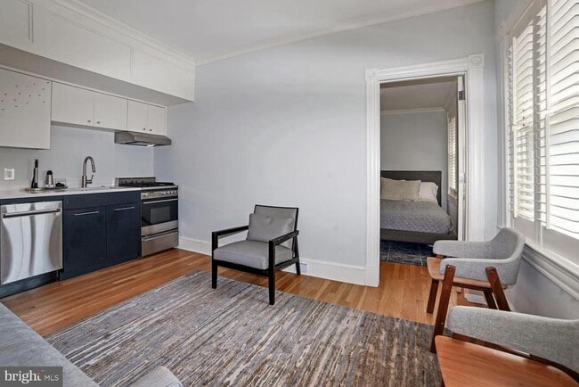 Building Photo - 3348 Prospect St NW Rental