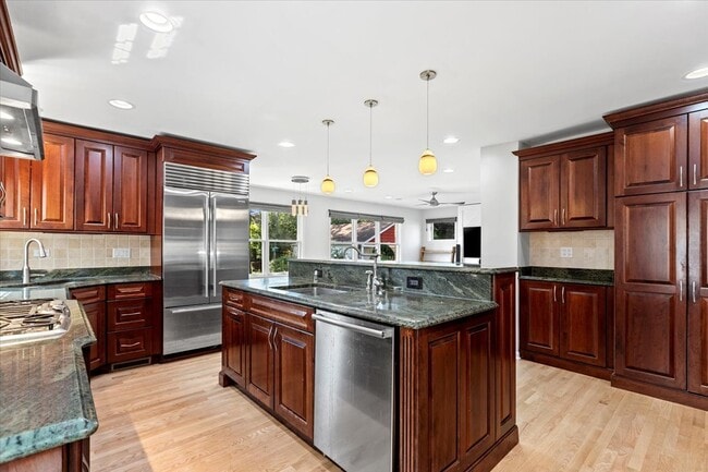 Photo - 7236 N Olcott Ave