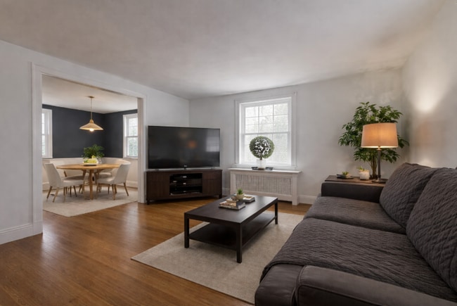 Photo - 59 Morris St