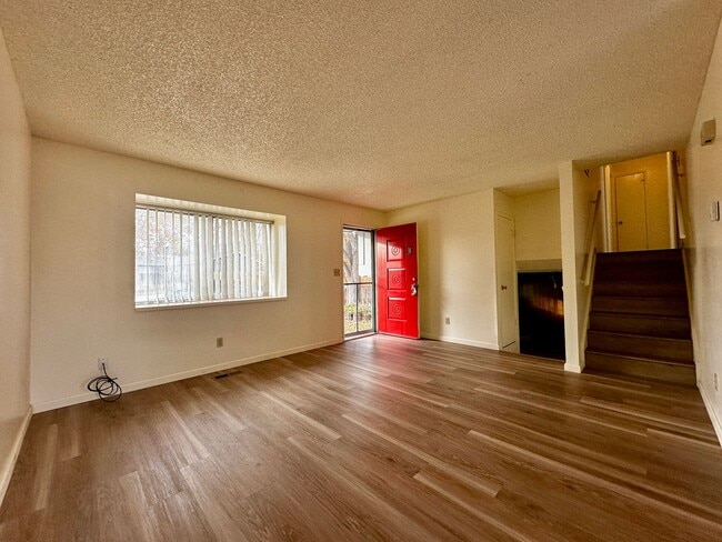 Photo - 4 Bedrooms, 3 Bath Home in Northwest Reno