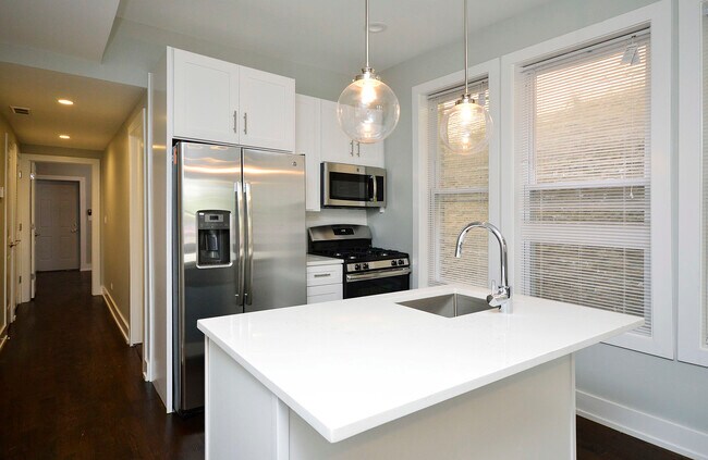 Photo - 2721 W Division St Unit 3F