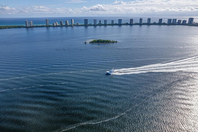 Photo - 112 Doolen Ct Unit 302