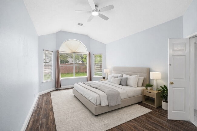 Photo - 2623 Pine Shadows Dr