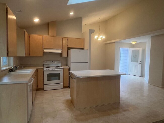 Photo - 1537-1539 Hartell St Unit 1539 Hartell St