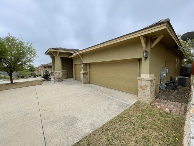 Photo - 2826 Winter Gorge