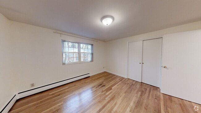 Building Photo - 27 Arlington Rd Unit 2 Rental