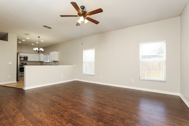 Photo - 1149 Osprey Way