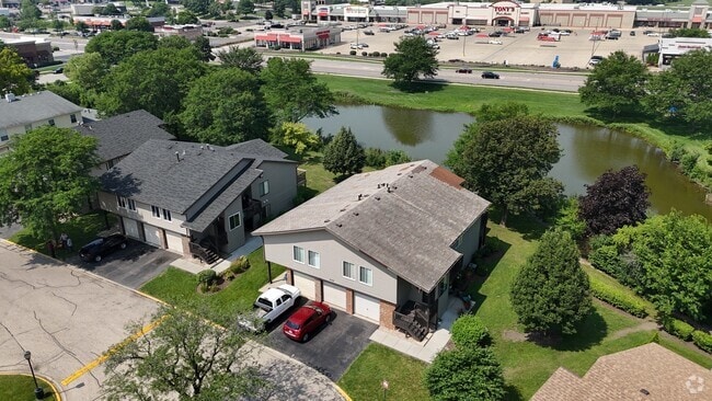 Building Photo - 7526 Bristol Ln Rental