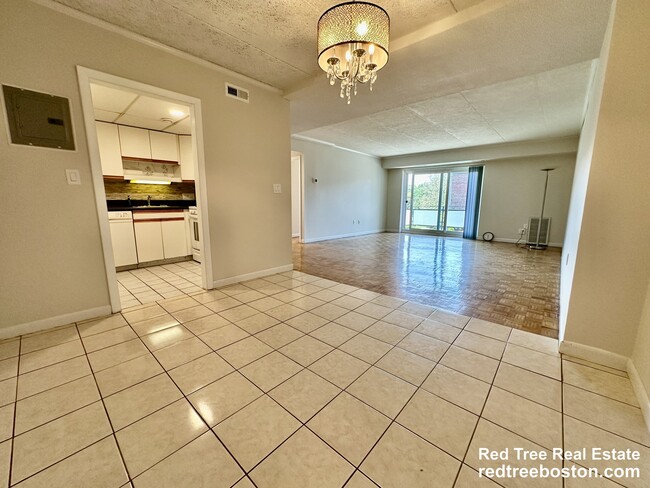 Photo - 44 Broadlawn Park Unit 22A