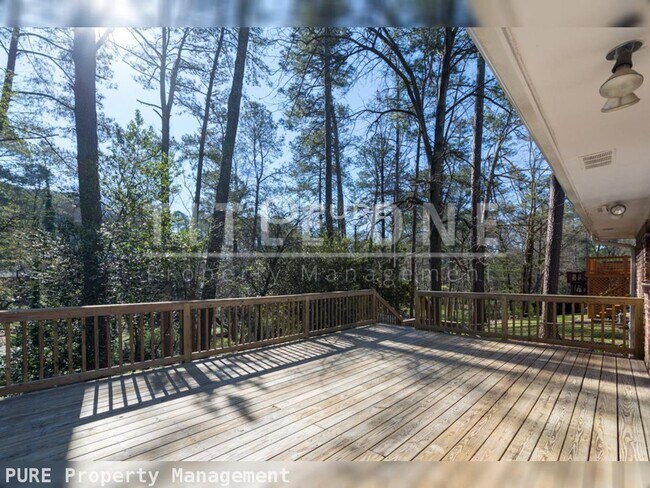 Photo - Price Drop Alert!   3 bed 1/5bath Home. Av...