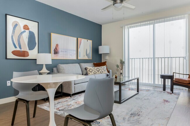 Photo - 950 E 3rd St Unit 4306