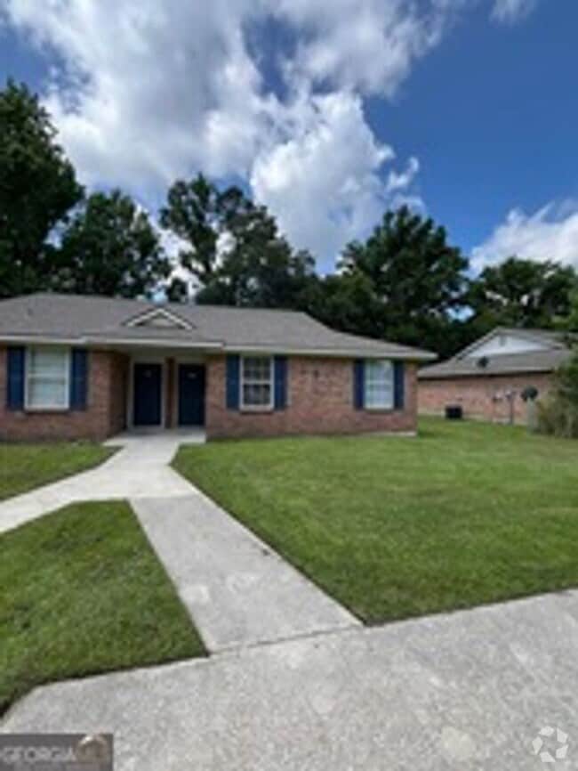 Building Photo - 412/414 Admirals  Walk Unit 412 Rental