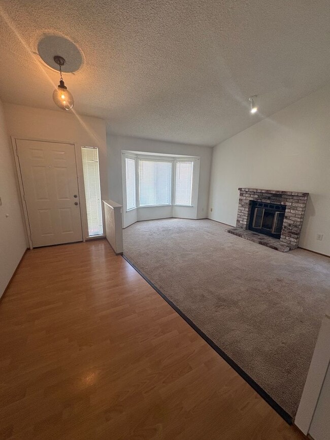 Photo - Spacious 3bed/2bath home in Antelope