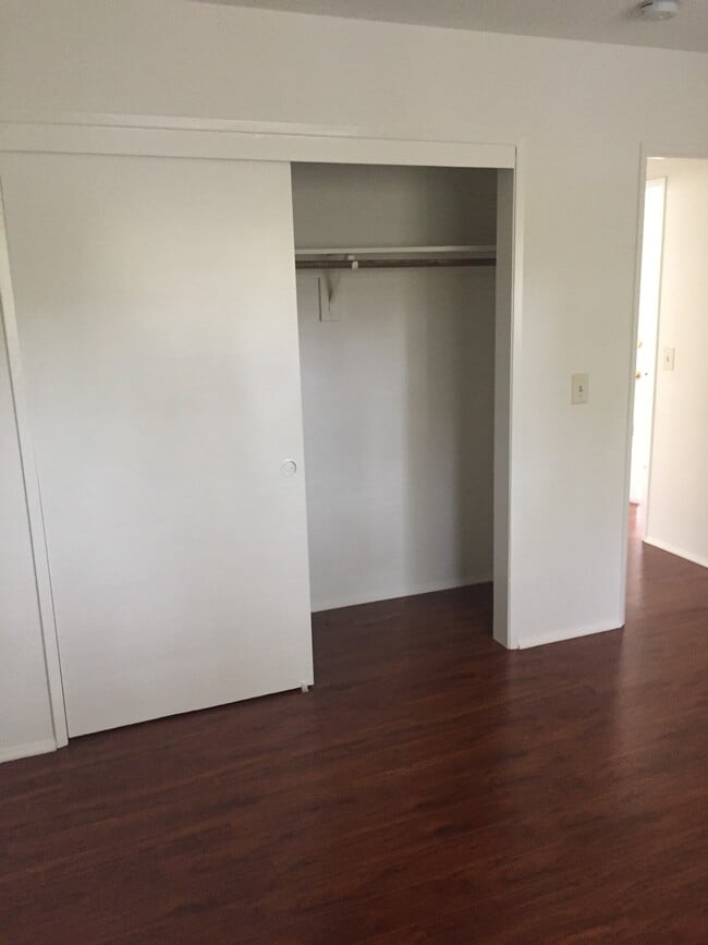 Photo - 14551 Vose St Unidad C