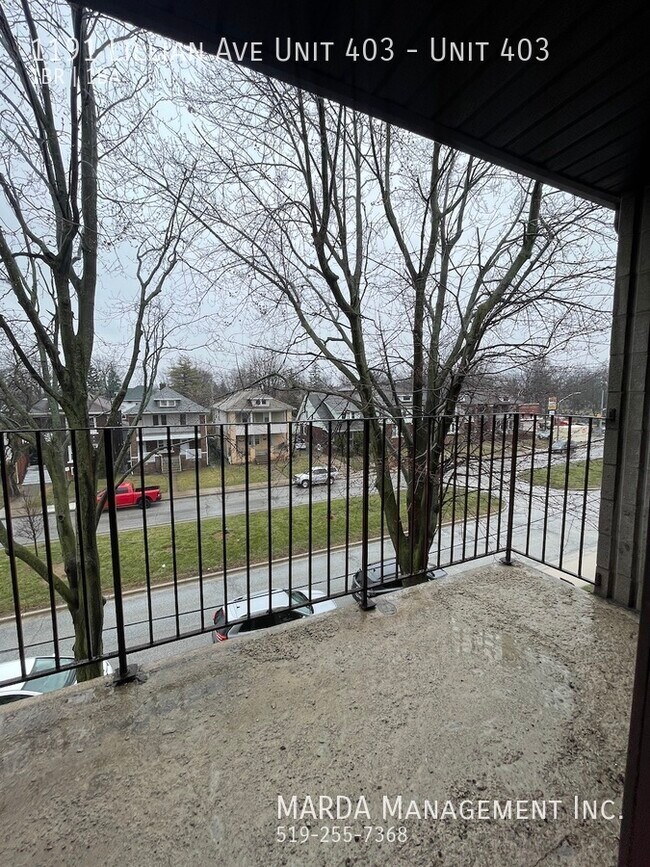 Photo - SLEEK & SPACIOUS 1 BED/1BATH UNIT WITH BALCONY + HYDRO Unit 403