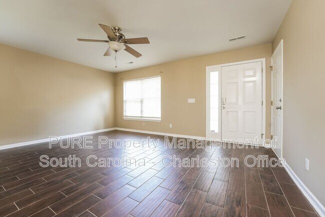 Photo - 4821 Oak Leaf Rd