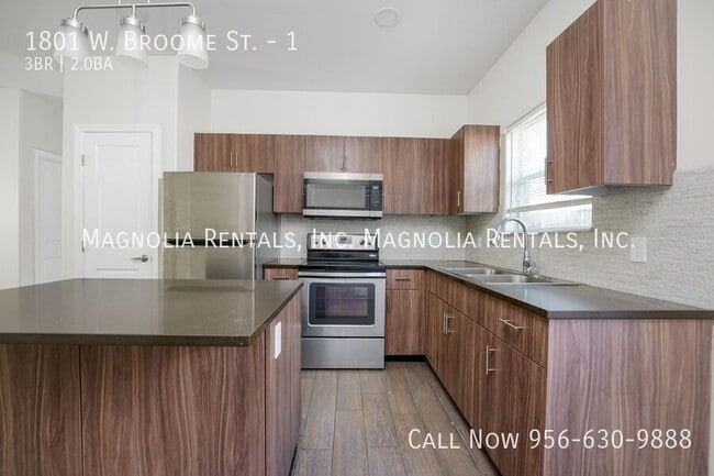 Photo - 1801 W Broome St Unit 1