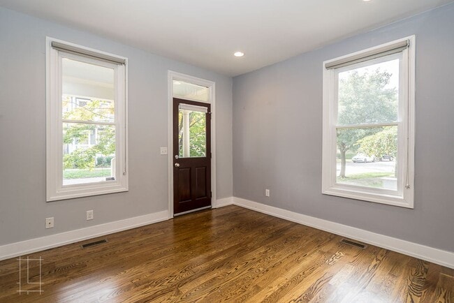 Photo - 160-162 E 3rd Ave Unit 160 E 3rd Ave