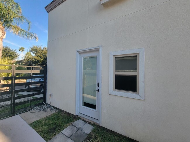 Photo - 6540 Grande Bay