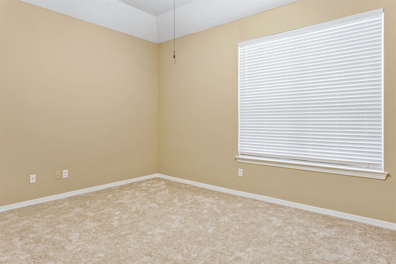 Photo - 18714 Aquatic Dr