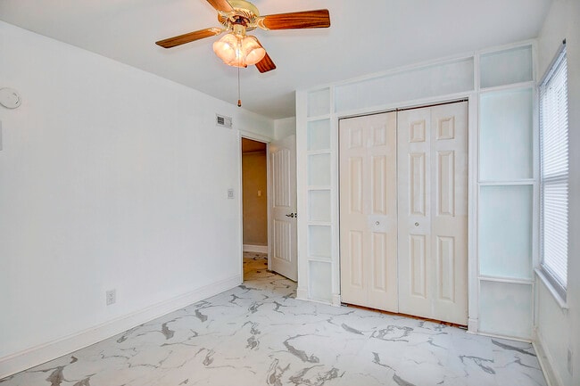 Photo - 3813 Clearwood Ct