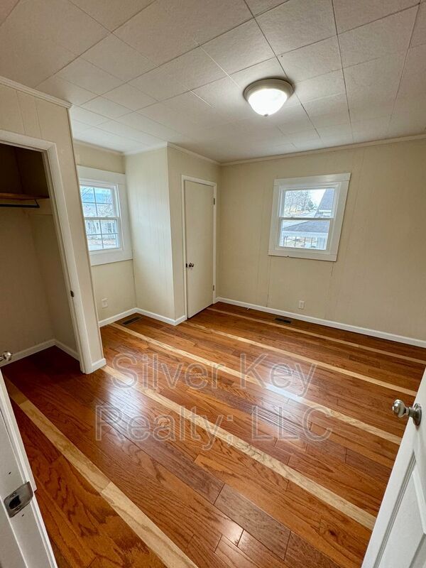 Photo - 714 Washington Ave