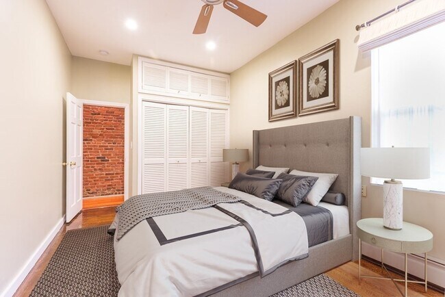 Photo - 15 Blackwood St Unit 2
