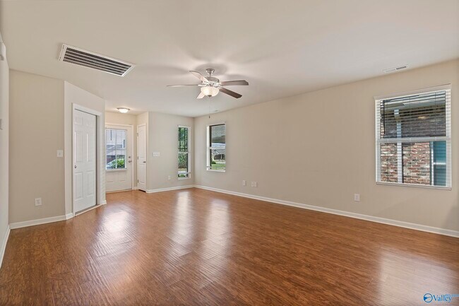 Photo - 146 Tybee Dr