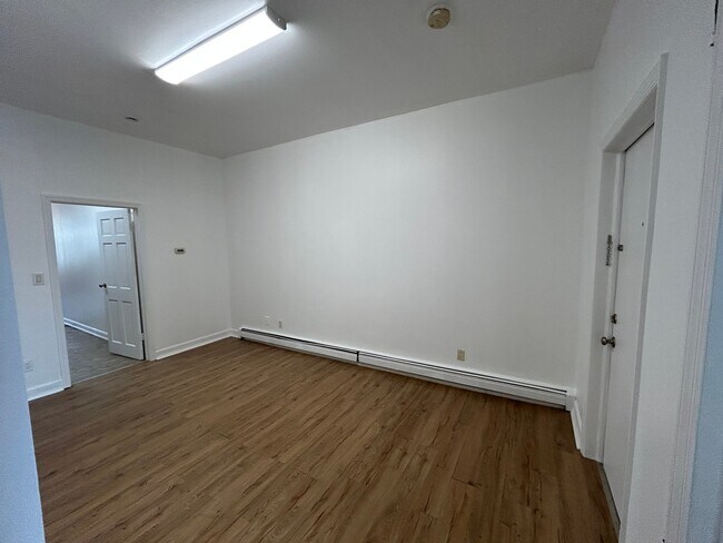 Photo - 150 Midland Ave Unit 1A