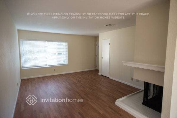 Photo - 120 Lainey Ct