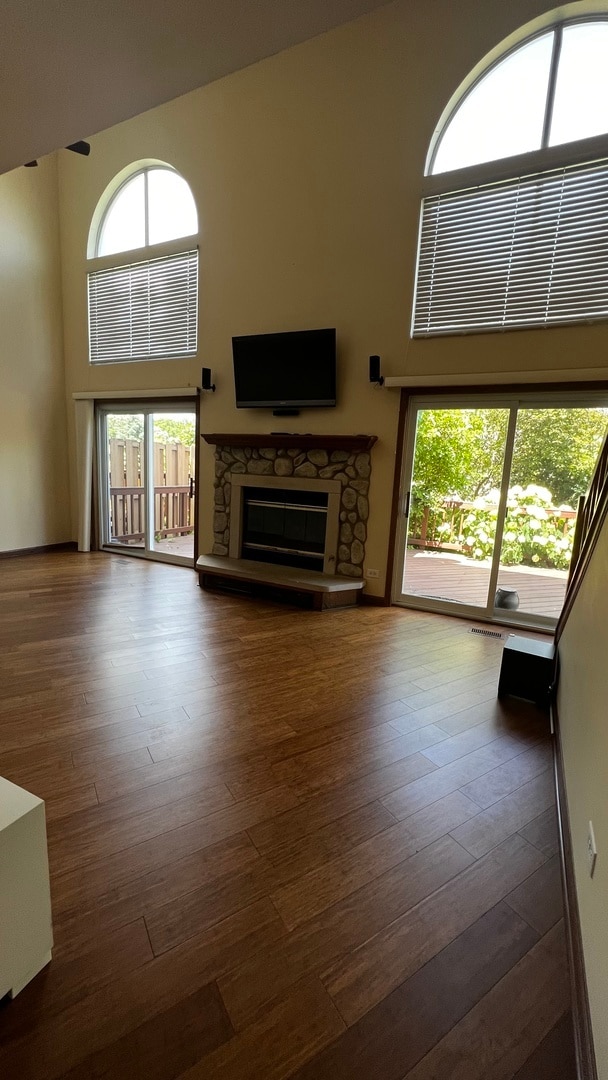 Photo - 418 Ascot Ln