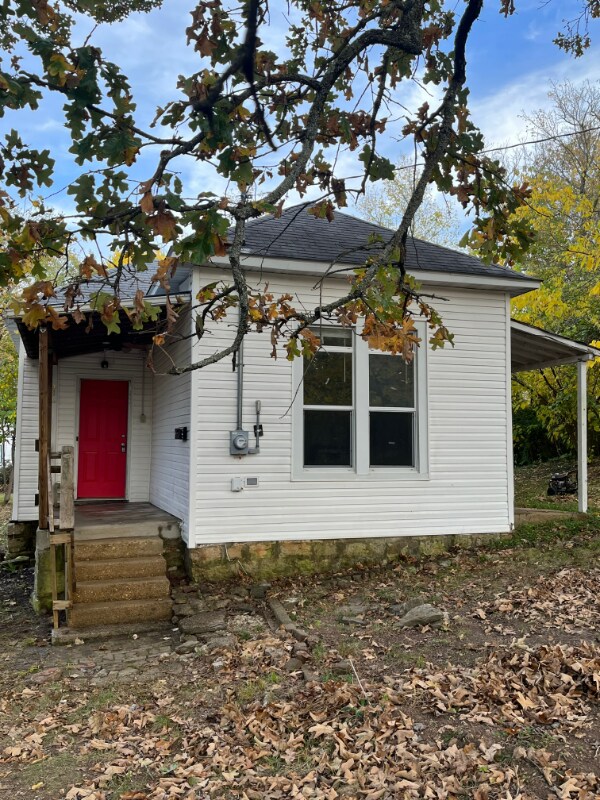 Photo - 416 Locust St House