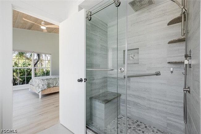 434 Lagoon Dr