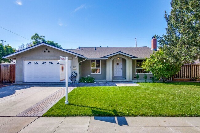 Charming 3 Bedroom Santa Clara Home! - Charming 3 Bedroom Santa Clara Home!
