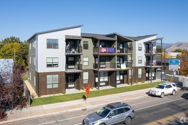 Building Photo - South Avenue Lofts