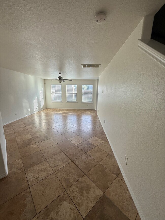 Photo - 4330 Sprangletop Ave