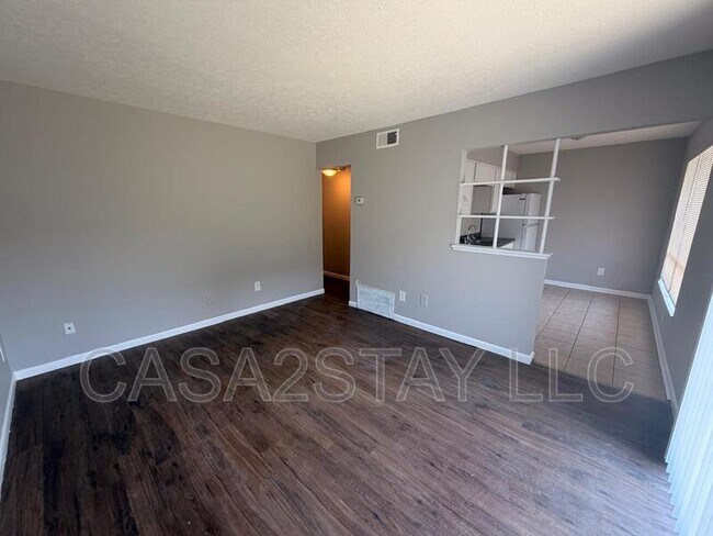 Photo - 5104 Malibu Ct Unidad 21