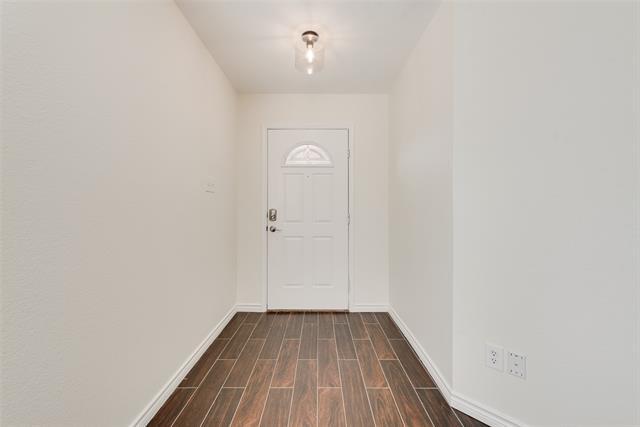 Photo - 6713 Longleaf Ln