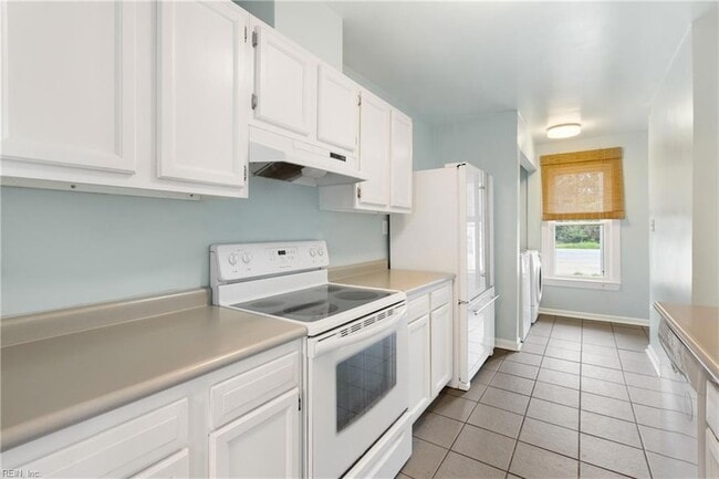 Photo - 337 Hutton Cir